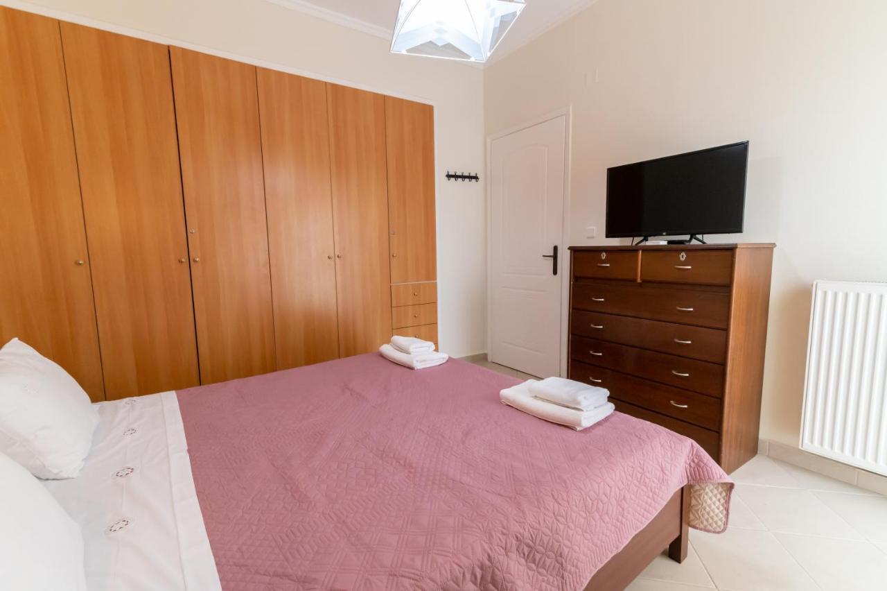 Ikaros Apartment Preveza Buitenkant foto