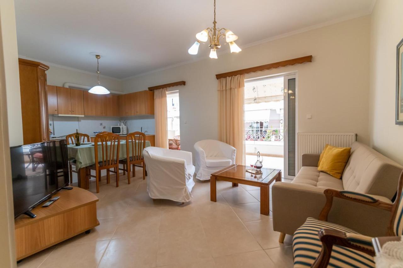 Ikaros Apartment Preveza Buitenkant foto