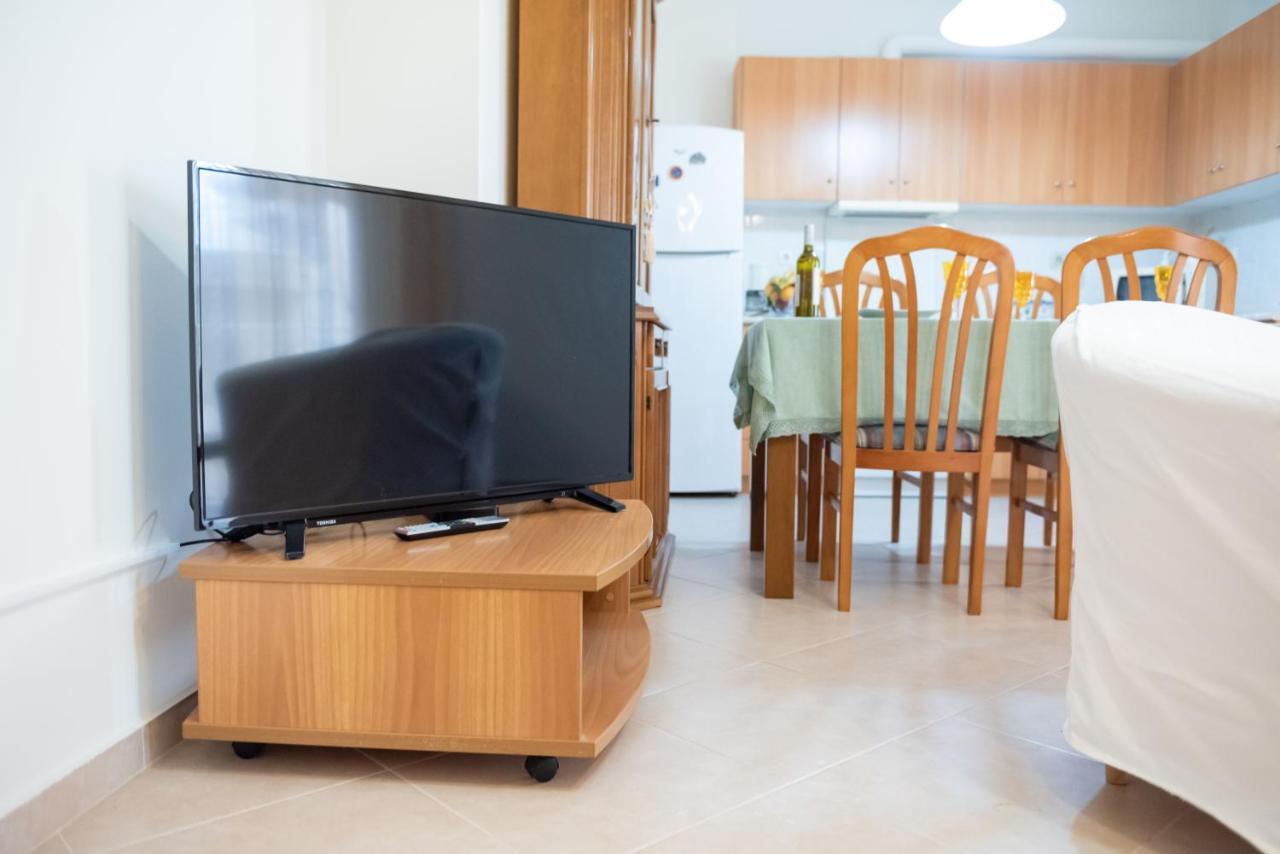 Ikaros Apartment Preveza Buitenkant foto